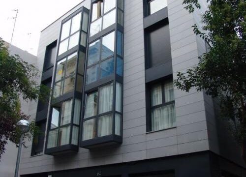 Edificio viviendas Gracia