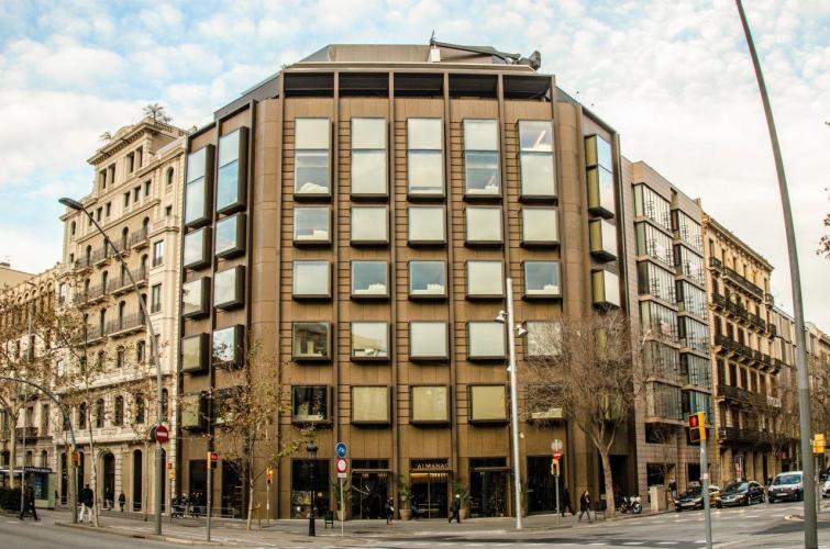 544b2-tr-hotel-almanac-pau-claris-gran-via-barcelona-2-